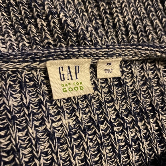 Gap (Gap for good) blue & white, Sweater - Picture 7 of 8